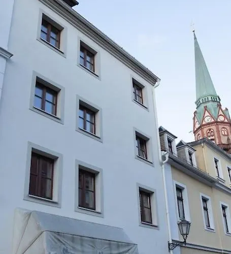 Beautiful Old Town Arkadenhof 아파트